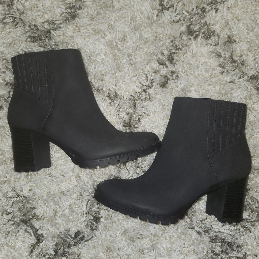 Kelly & Katie Black Ankle Boots